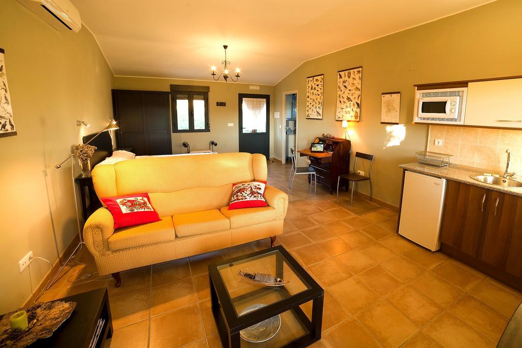 Cielo Abierto Apartamento Berzocana Exterior foto